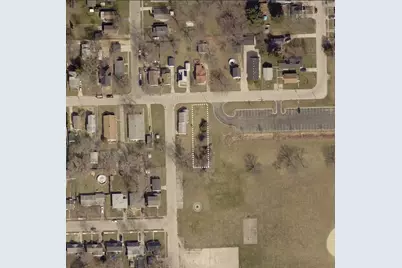 711 E Pearl Avenue, Loves Park, IL 61111 - Photo 1