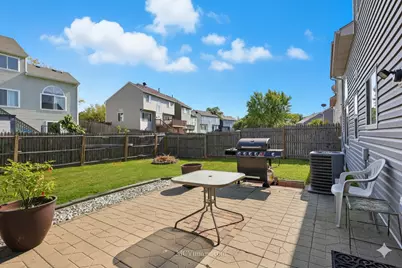 43 W Rustic Lane, Round Lake Beach, IL 60073 - Photo 17