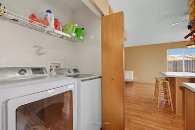 43 W Rustic Lane, Round Lake Beach, IL 60073 - Photo 15