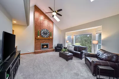 310 Westhaven Circle, Geneva, IL 60134 - Photo 3