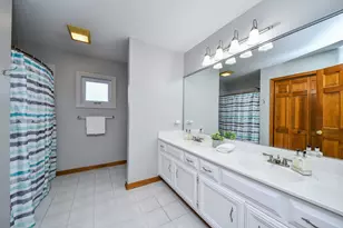 310 Westhaven Cir, Geneva, IL 60134 - Photo 15