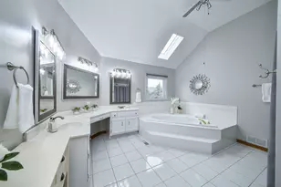 310 Westhaven Cir, Geneva, IL 60134 - Photo 11