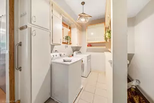 2630 Vale Ct, Downers Grove, IL 60516 - Photo 25