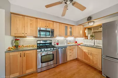 2630 Vale Court, Downers Grove, IL 60516 - Photo 13