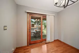 2630 Vale Ct, Downers Grove, IL 60516 - Photo 11