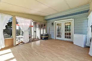 211 N Oltendorf Rd, Streamwood, IL 60107 - Photo 23