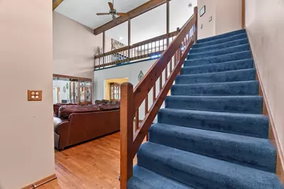 211 N Oltendorf Road, Streamwood, IL 60107 - Photo 13