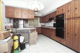 87 Lincolnshire Dr, Lincolnshire, IL 60069 - Photo 7