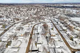 810 Silver Rock Ln, Buffalo Grove, IL 60089 - Photo 35