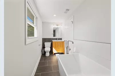 25W257 Gunston Avenue, Naperville, IL 60540 - Photo 17