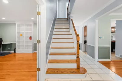 25W257 Gunston Avenue, Naperville, IL 60540 - Photo 3