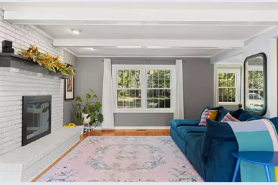 25W257 Gunston Avenue, Naperville, IL 60540 - Photo 5