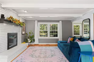 25W257 Gunston Ave, Naperville, IL 60540 - Photo 5