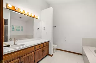 7 Douglas Dr, Sugar Grove, IL 60554 - Photo 21