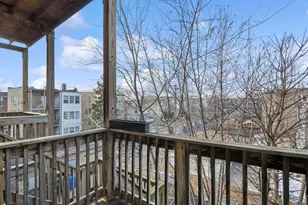 4852 N Sacramento Ave, Chicago, IL 60625 - Photo 17