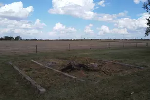 1985 N 670 East Rd, Gilman, IL 60938 - Photo 13