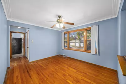 9000 S Cornell Avenue, Chicago, IL 60617 - Photo 9