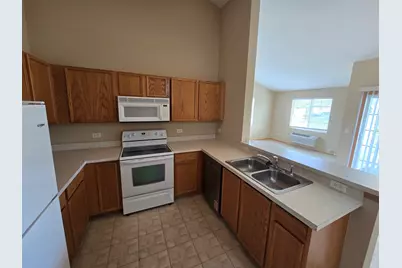 1531 Silverstone Drive #1531, Carpentersville, IL 60110 - Photo 11