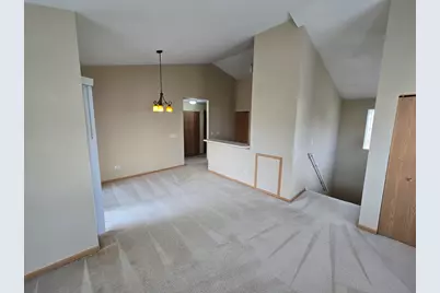 1531 Silverstone Drive #1531, Carpentersville, IL 60110 - Photo 9