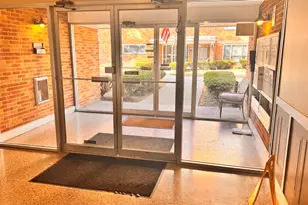 6220 N Ridge Ave, Chicago, IL 60660 - Photo 15