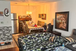 6220 N Ridge Ave, Chicago, IL 60660 - Photo 5