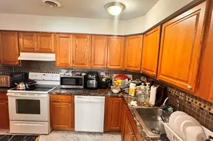 6220 N Ridge Ave, Chicago, IL 60660 - Photo 9