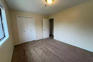 1350 Brook St, Saint Charles, IL 60174 - Photo 9