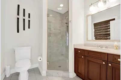 460 Pennsylvania Avenue #C, Glen Ellyn, IL 60137 - Photo 33