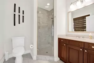 460 Pennsylvania Ave, Glen Ellyn, IL 60137 - Photo 33