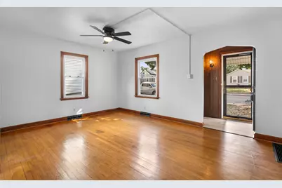 1149 W Wilson Drive, Kankakee, IL 60901 - Photo 3