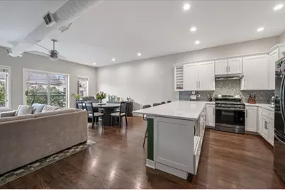 428 N Noble Street #2, Chicago, IL 60642 - Photo 3