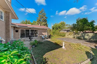 452 E 167th Street, South Holland, IL 60473 - Photo 15