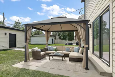 700 Czacki Street, Lemont, IL 60439 - Photo 31