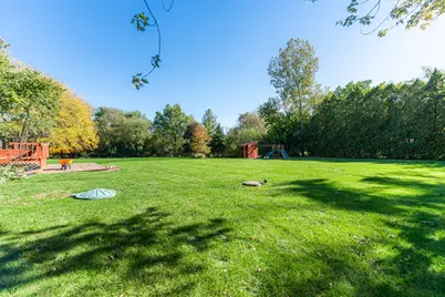 336 Roberts Road, Inverness, IL 60010 - Photo 59