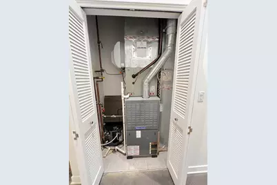 1419 W Belmont Avenue, Chicago, IL 60657 - Photo 35