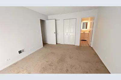 521 73rd Street #105, Downers Grove, IL 60516 - Photo 11