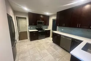 2543 Crawford Ave, Evanston, IL 60201 - Photo 5