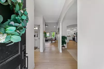 1614 Kassen Avenue, Mahomet, IL 61853 - Photo 5