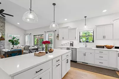 1614 Kassen Avenue, Mahomet, IL 61853 - Photo 9