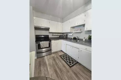 1101 Harlem Avenue #203, Forest Park, IL 60130 - Photo 13