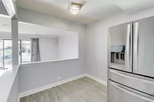 637 Bridgeview Point, Schaumburg, IL 60194 - Photo 11