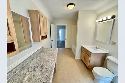 304 S Prairie Street, Bloomington, IL 61701 - Photo 27