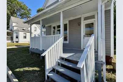 304 S Prairie Street, Bloomington, IL 61701 - Photo 3