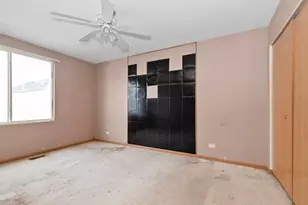 799 Symphony Dr, Aurora, IL 60504 - Photo 15