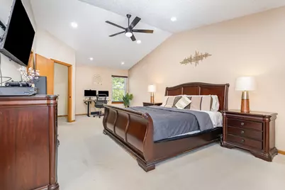 1201 Oak Ridge Drive, Streamwood, IL 60107 - Photo 17