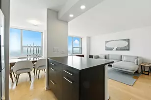 1700 E 56th St, Chicago, IL 60637 - Photo 9