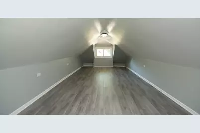 8117 S Burnham Avenue, Chicago, IL 60617 - Photo 17