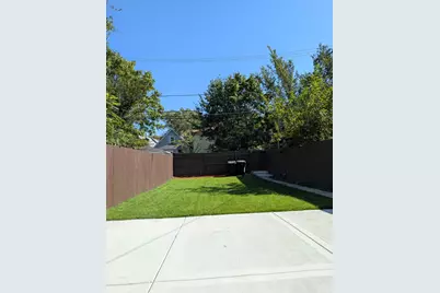 8117 S Burnham Avenue, Chicago, IL 60617 - Photo 19