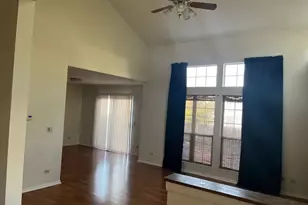 839 Dracut Ln, Schaumburg, IL 60173 - Photo 3