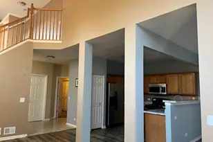 281 Bay Dr, Itasca, IL 60143 - Photo 5